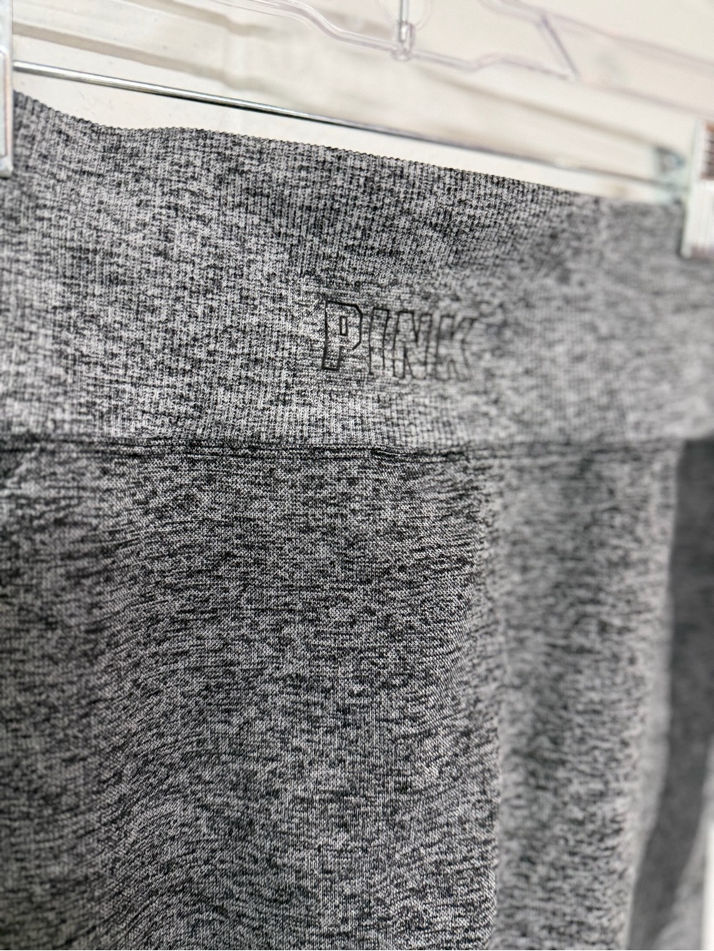 PINK Victoria's Secret Grey Seamless Active Leggings - Picture 3 of 4